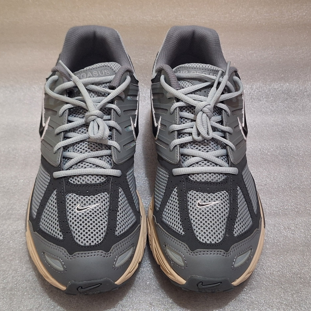 Nike Air Pegasus 2005 - Picture 2 of 7